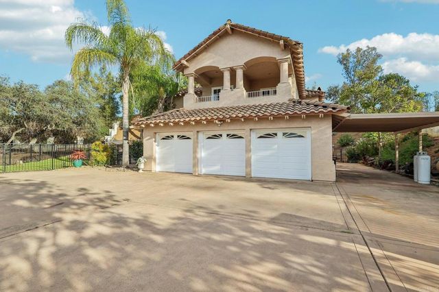 1482 Horsemill Road, El Cajon, CA 92021