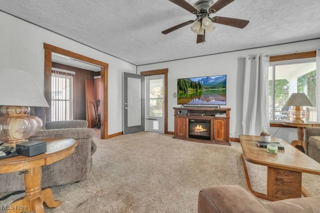 41827 Griswold Road, Elyria, OH 44035