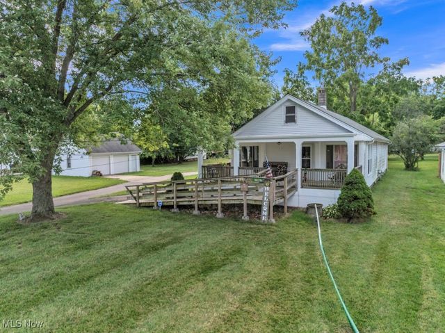 41827 Griswold Road, Elyria, OH 44035