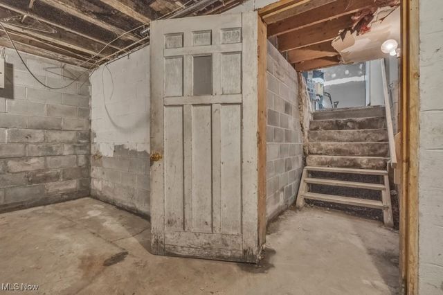 41827 Griswold Road, Elyria, OH 44035