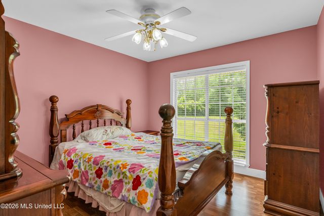 39 Oak Allee Drive, Picayune, MS 39466