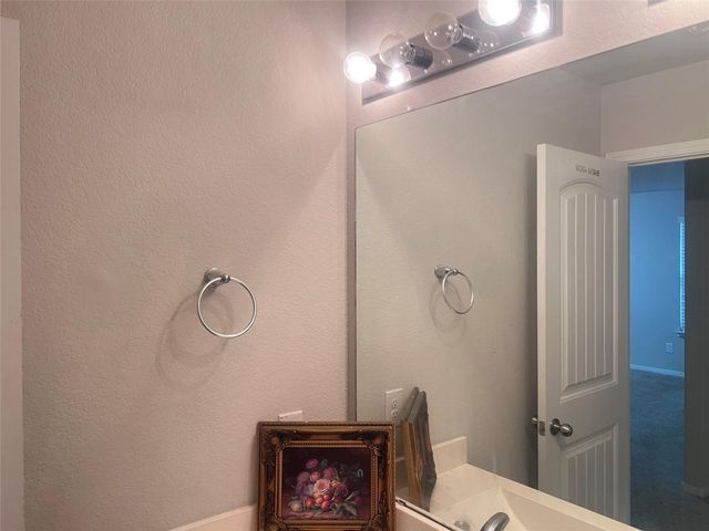 8010 Farthing Lane, Rosharon, TX 77583