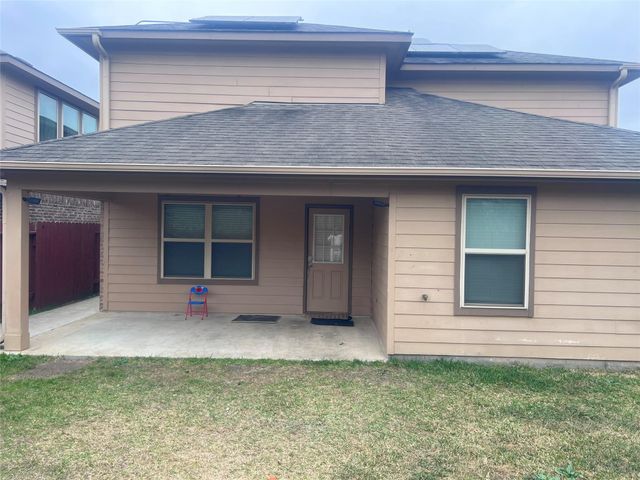 8010 Farthing Lane, Rosharon, TX 77583