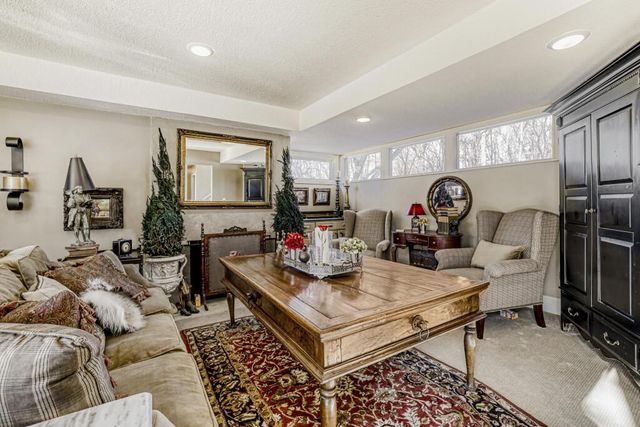 2081 Meeting Street, Wayzata, MN 55391