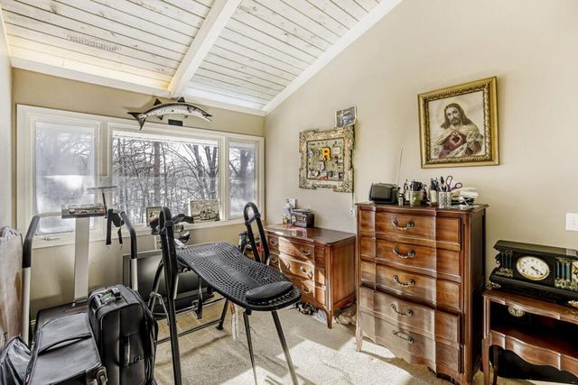 2081 Meeting Street, Wayzata, MN 55391