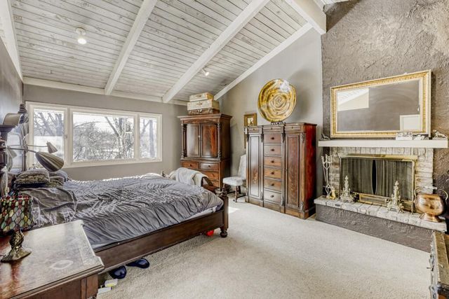 2081 Meeting Street, Wayzata, MN 55391