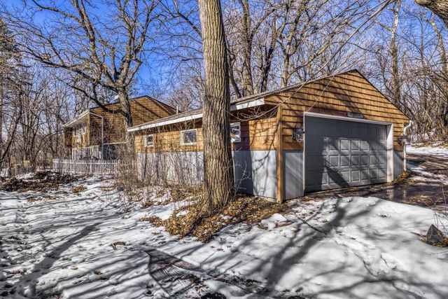 2081 Meeting Street, Wayzata, MN 55391