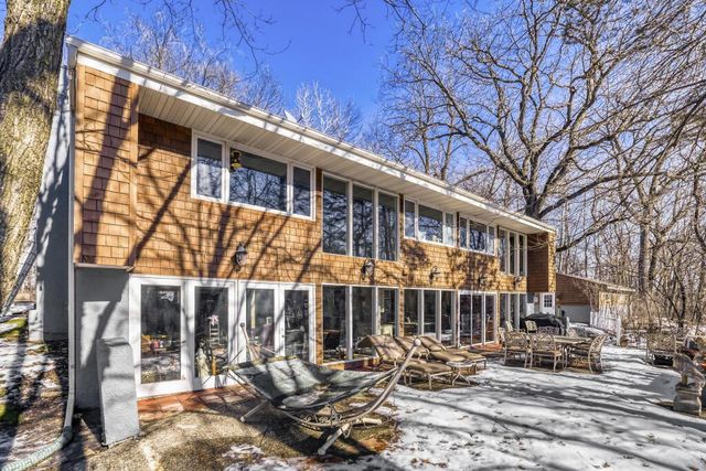 2081 Meeting Street, Wayzata, MN 55391