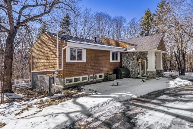 2081 Meeting Street, Wayzata, MN 55391