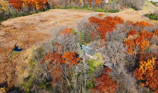 2081 Meeting Street, Wayzata, MN 55391