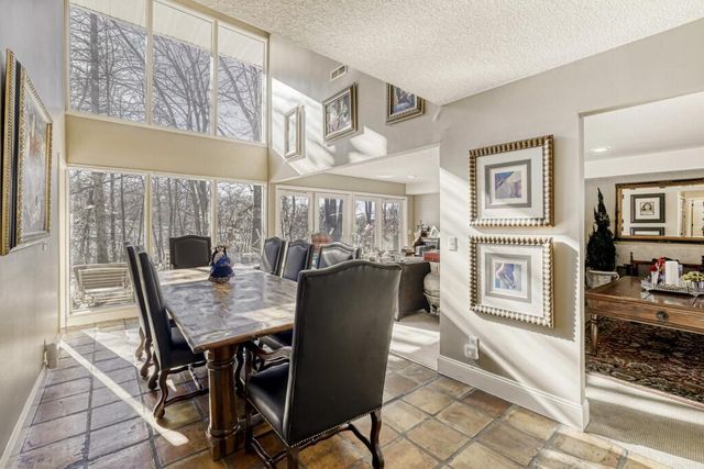 2081 Meeting Street, Wayzata, MN 55391