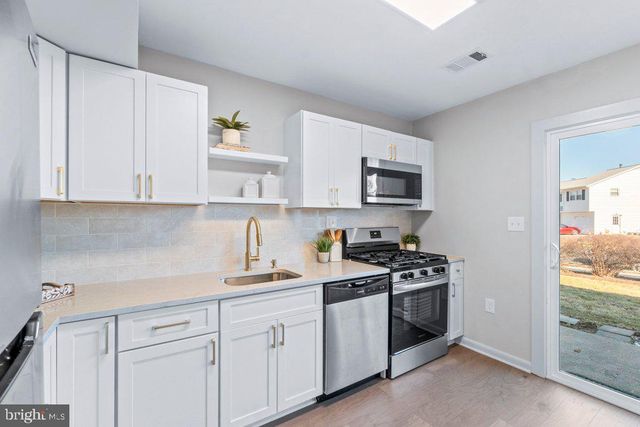 8355 NORWOOD DR, Millersville, MD 21108