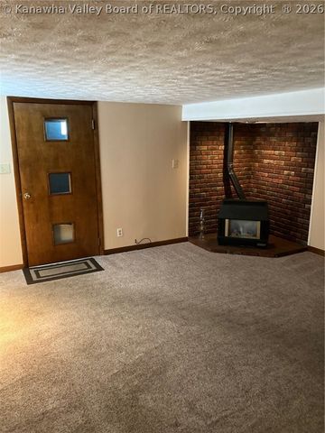 874 Sherwood Road, Charleston, WV 25314