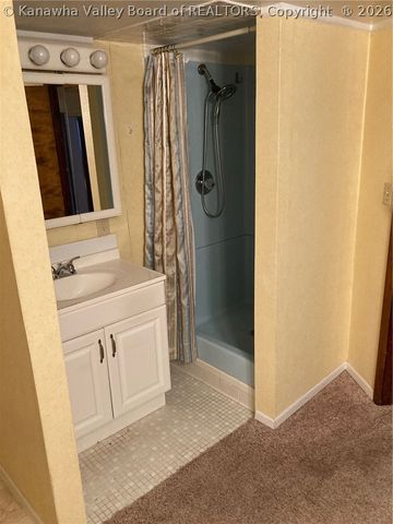 874 Sherwood Road, Charleston, WV 25314