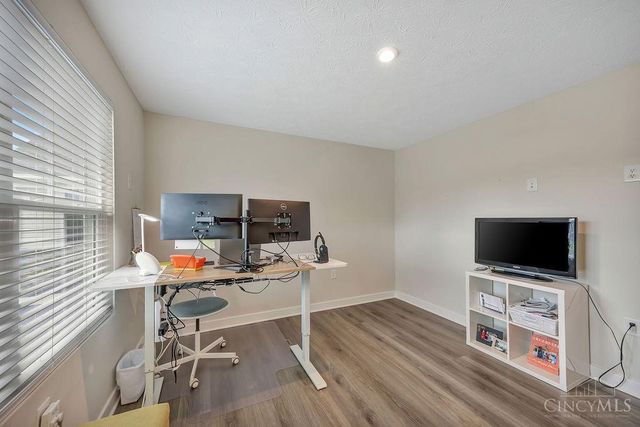 1278 Cavanaugh Lane, Harrison, OH 45030