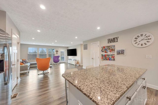 1278 Cavanaugh Lane, Harrison, OH 45030