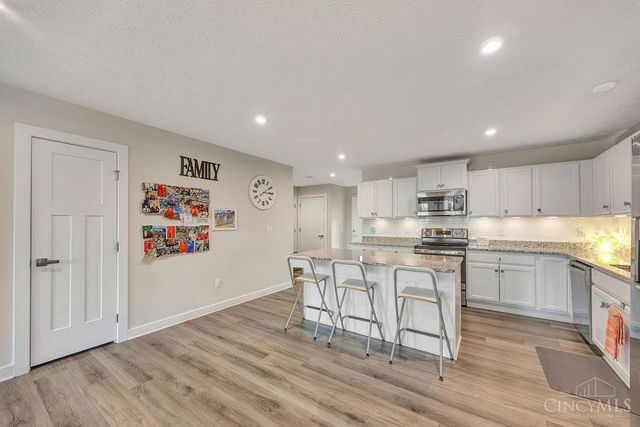 1278 Cavanaugh Lane, Harrison, OH 45030