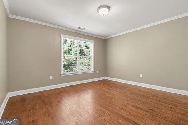 760 Links View Drive, Sugar Hill, GA 30518