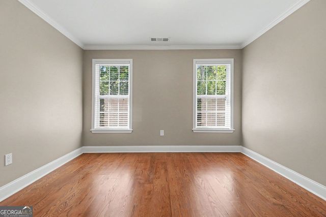 760 Links View Drive, Sugar Hill, GA 30518