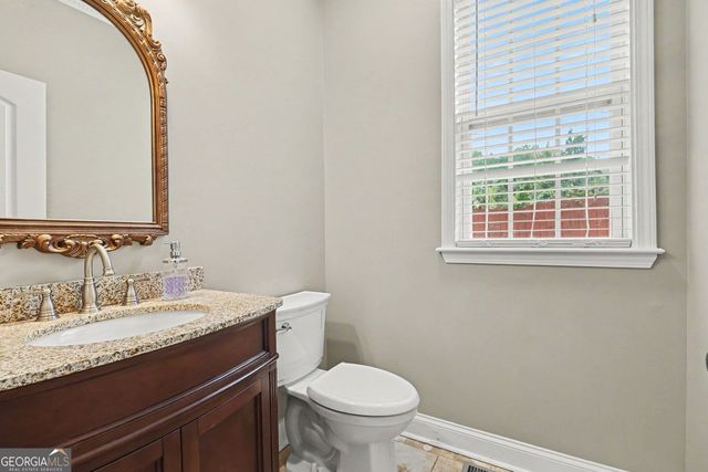 760 Links View Drive, Sugar Hill, GA 30518