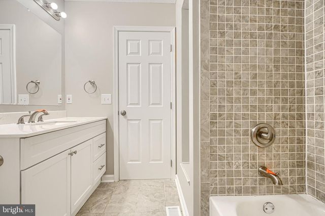 467 MANOR RD, Aberdeen, MD 21001