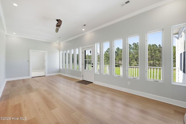 117 E Dowry Creek, Belhaven, NC 27810