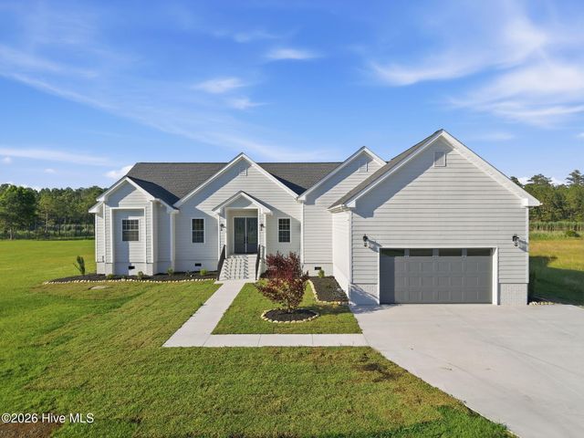 117 E Dowry Creek, Belhaven, NC 27810