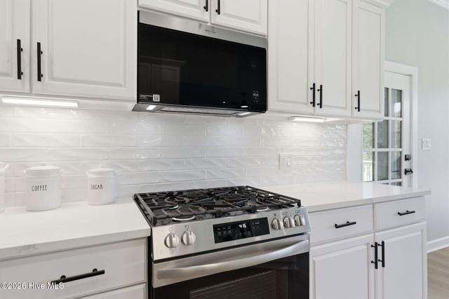 117 E Dowry Creek, Belhaven, NC 27810