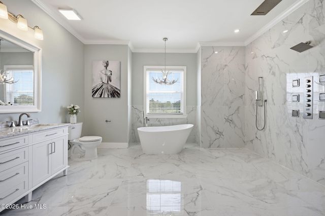 117 E Dowry Creek, Belhaven, NC 27810