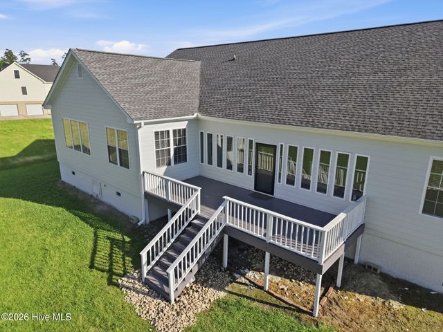 117 E Dowry Creek, Belhaven, NC 27810