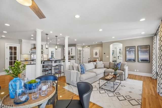 30 Colonial Way, Millburn Twp., NJ 07078