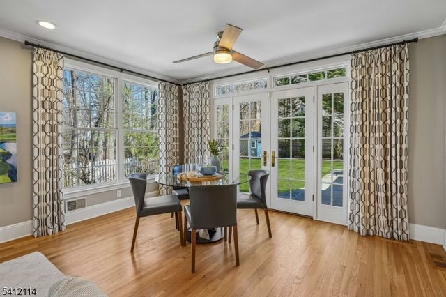 30 Colonial Way, Millburn Twp., NJ 07078