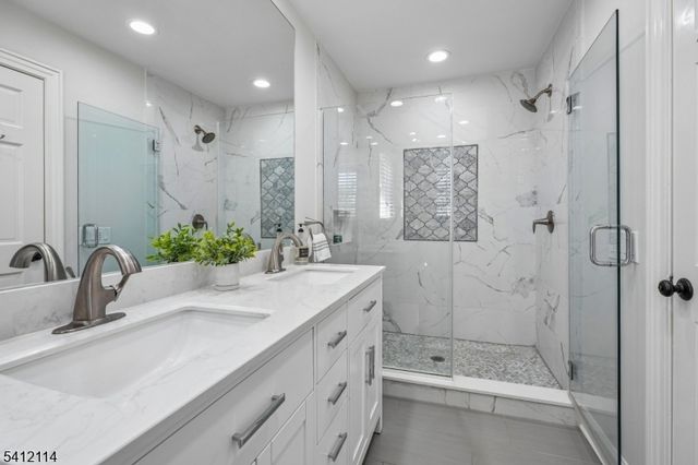 30 Colonial Way, Millburn Twp., NJ 07078