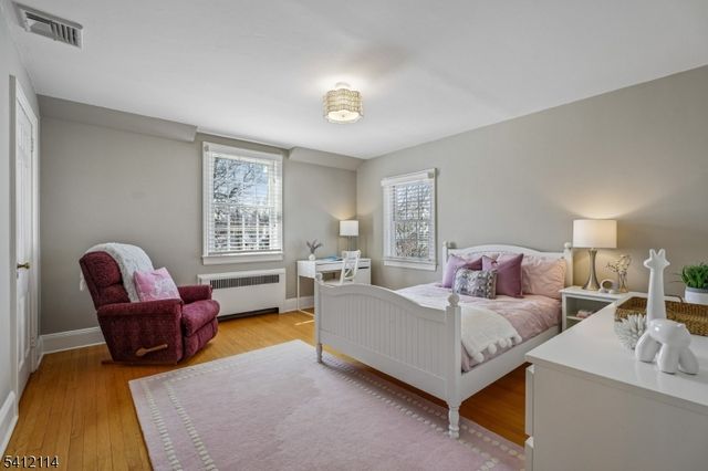 30 Colonial Way, Millburn Twp., NJ 07078