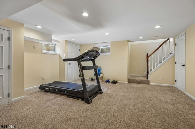 30 Colonial Way, Millburn Twp., NJ 07078