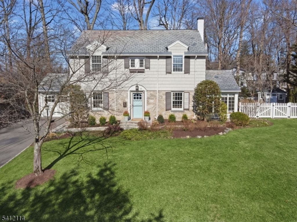 30 Colonial Way, Millburn Twp., NJ 07078