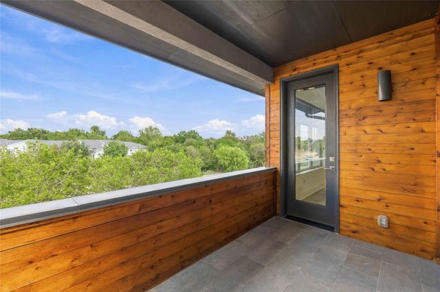 5006 Pecan Springs RD 7, Austin, TX 78723