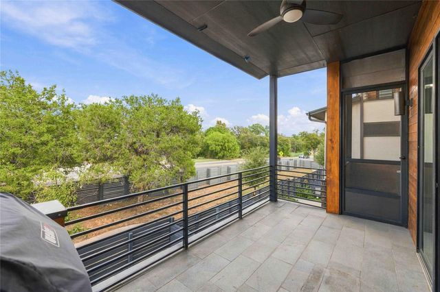 5006 Pecan Springs RD 7, Austin, TX 78723