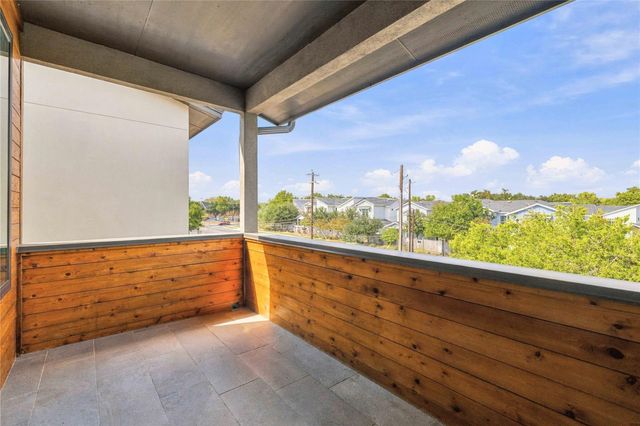 5006 Pecan Springs RD 7, Austin, TX 78723