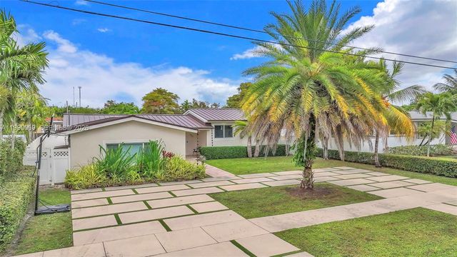 851 Bluebird Ave, Miami Springs, FL 33166
