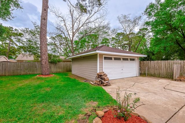 23126 Bayleaf Drive, Spring, TX 77373