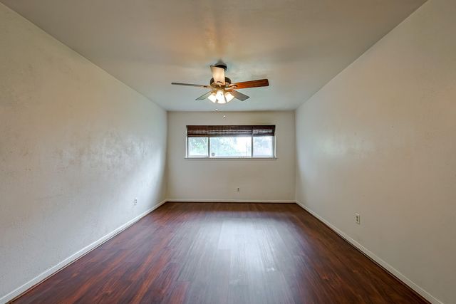 23126 Bayleaf Drive, Spring, TX 77373