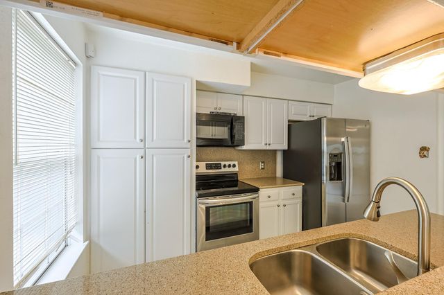 23126 Bayleaf Drive, Spring, TX 77373