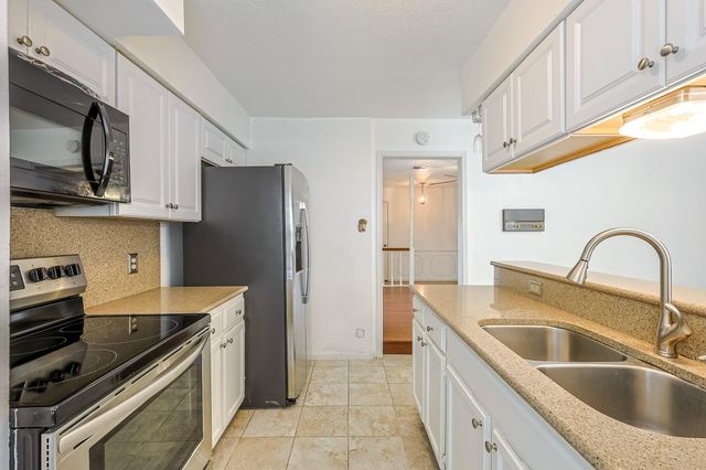 23126 Bayleaf Drive, Spring, TX 77373