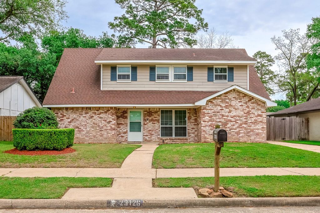 23126 Bayleaf Drive, Spring, TX 77373