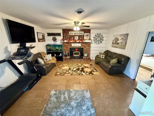 1507 Roberts Street, Salem, MO 65560