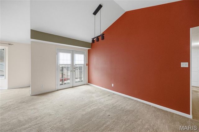 4501 Eli Drive I, St Louis, MO 63128