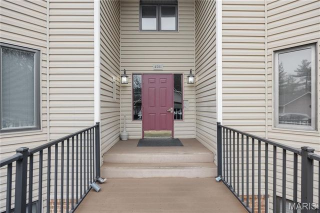 4501 Eli Drive I, St Louis, MO 63128