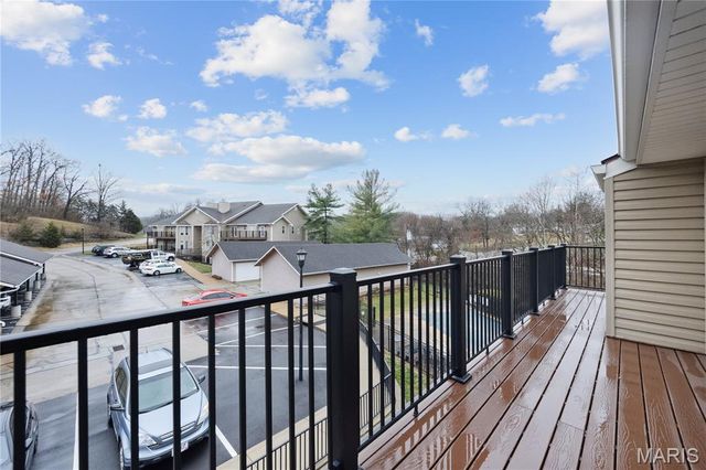 4501 Eli Drive I, St Louis, MO 63128