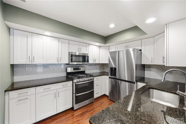 4501 Eli Drive I, St Louis, MO 63128